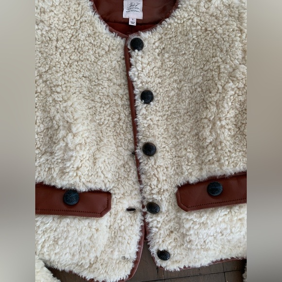 Cinq à Sept Naia Faux Shearling Jacket Ivory Mahogany - Picture 8 of 8
